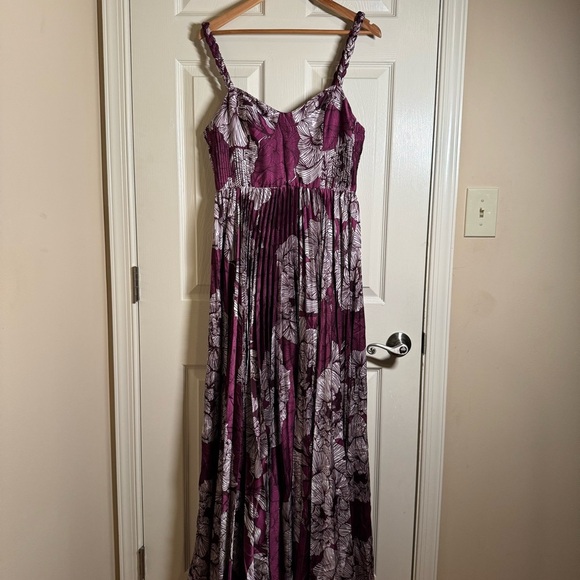 HUTCH by Anthropologie linny maxi dress in floral purple Size 8 - Picture 4 of 12
